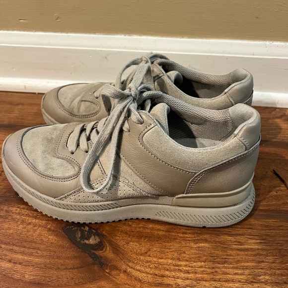 Everlane Gray Trainer Sneakers Leather Suede Lace Up Shoes Size M 5/ F 7 - Picture 5 of 8